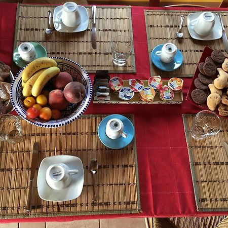 Bed&Breakfast La Casetta Sant'Alessio Siculo Ngoại thất bức ảnh