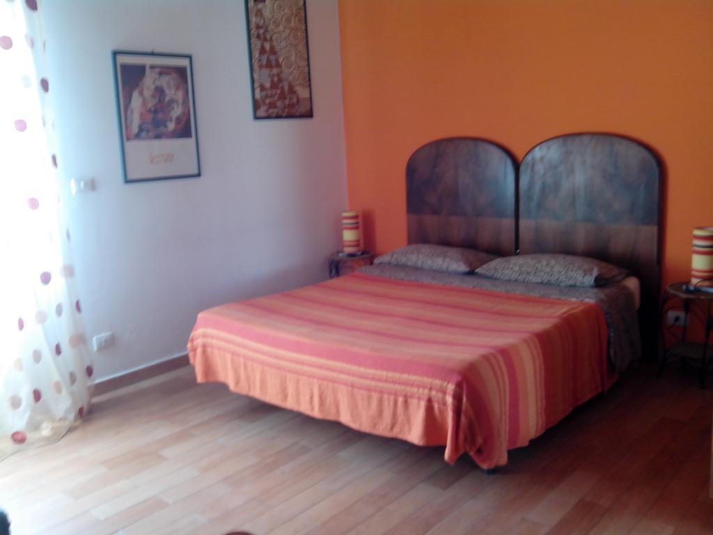 Bed&Breakfast La Casetta Sant'Alessio Siculo Phòng bức ảnh