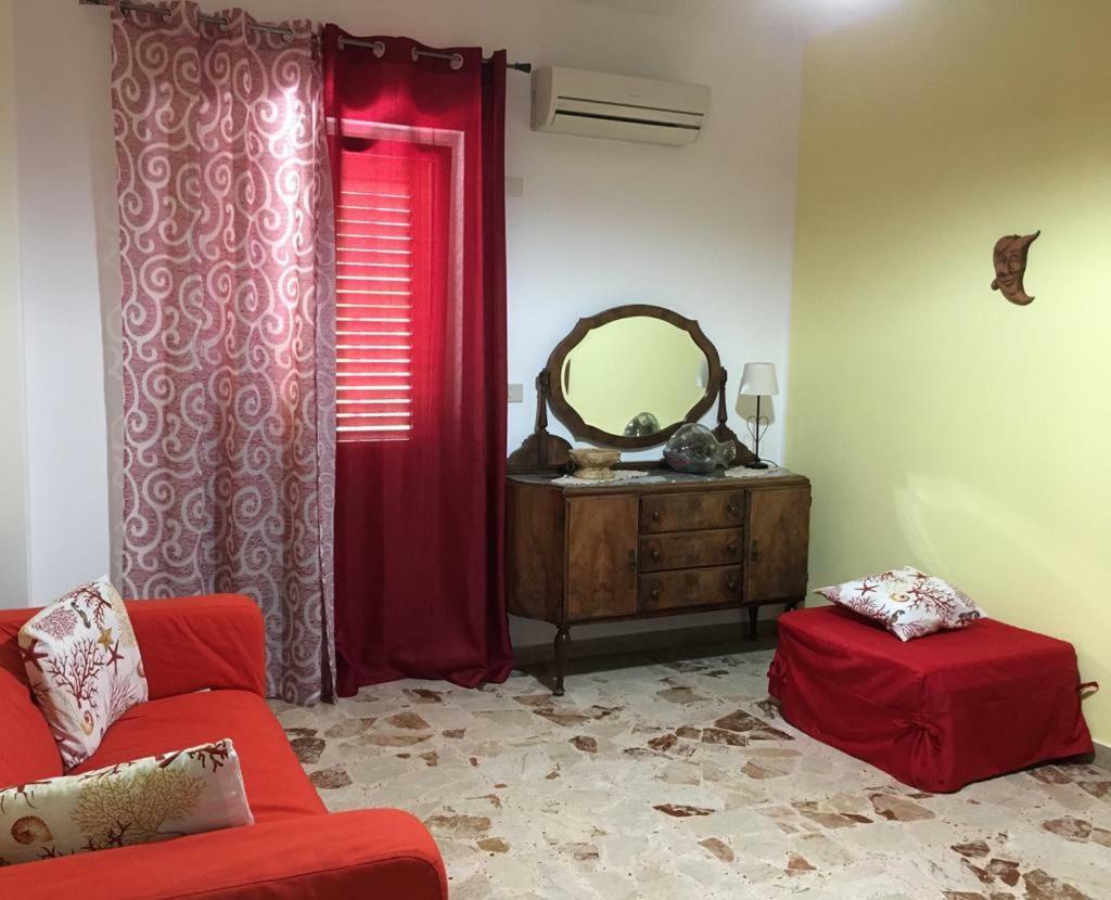 Bed&Breakfast La Casetta Sant'Alessio Siculo Ngoại thất bức ảnh